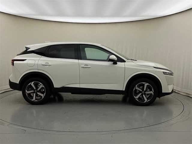 Nissan QASHQAI DIG-T 103kW (140CV) mHEV 4x2 N-Connecta