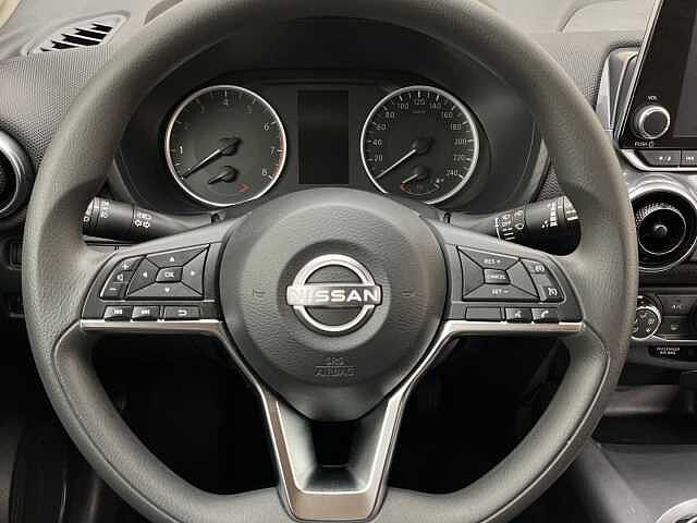 Nissan Juke DIG-T Acenta 84 kW (114 CV)