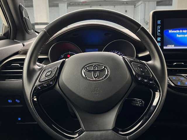 Toyota C-HR 1.8 125H Active 90 kW (122 CV)