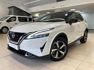 Nissan QASHQAI 1.5 E-POWER N-CONNECTA 190CV QASHQAI 1.5 E-POWER N-CONNECTA 190CV LUNAR WHITE MIDNIGHT BLACK